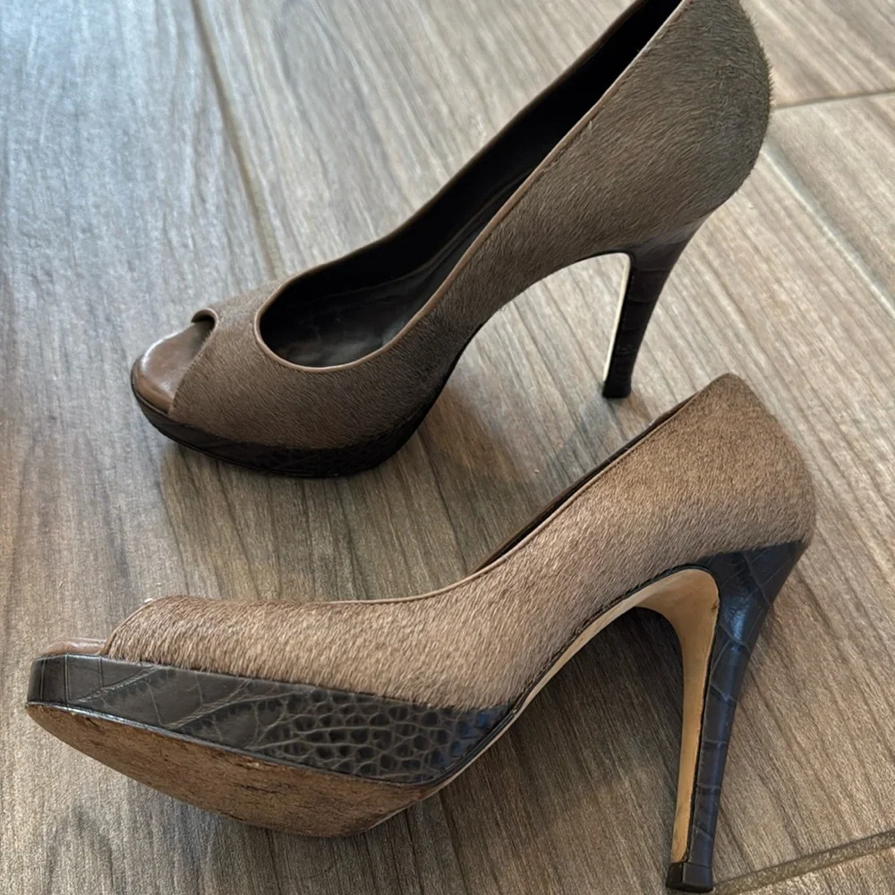 Cole Haan peep toe pump in sable pony hair - Picture 3 of 5
